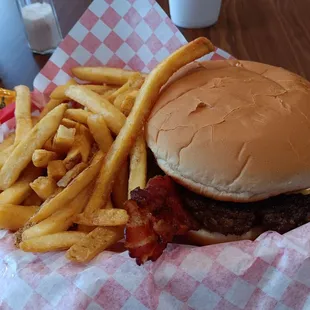 Bacon Cheeseburger