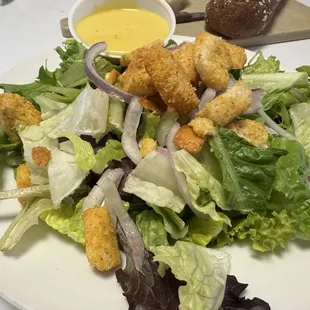 Side salad with honey mustard dressing