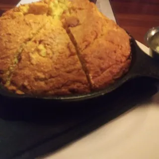 Iron Skillet Cornbread