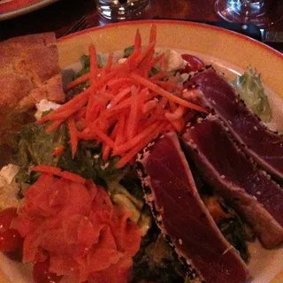 Seared Ahi Tuna Salad