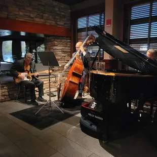 Live band during dinner hour.
