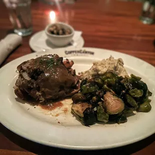 Crispy Braised Pork Shank