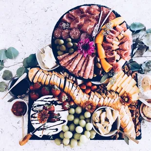 A small platter for 10 - 12 people