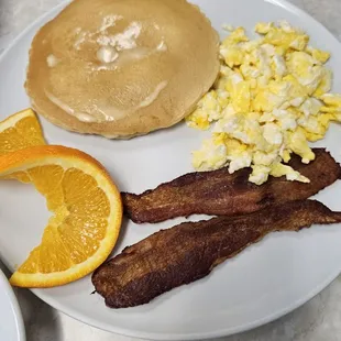 Pancake Combo (boyfriend already started to put the butter on the pancakes here)