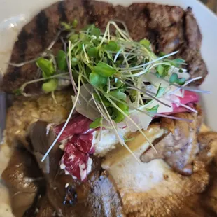 Steak and grits