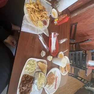 Fish and chips pulled pork sandwich and the combo plate !!! Pure fire !!!!!!