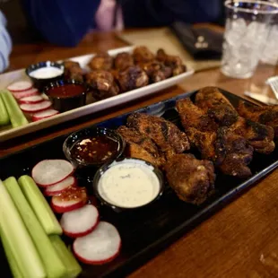 Dry rub chicken rings with sauce, options on the side