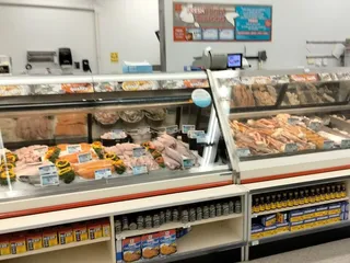 Cash Wise Foods