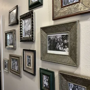 Hallway to back room, bring a frame.