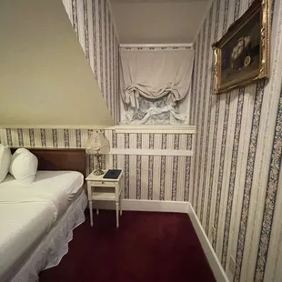 Windows had a nice view but windows not cleaned for a pic.