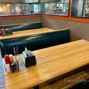 Large 6 person booths