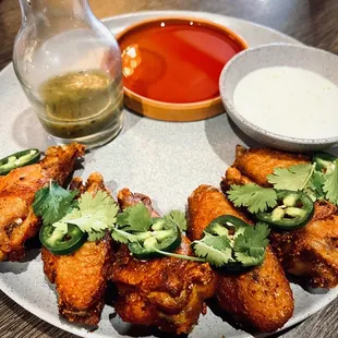 Wings w/ 3 sauces. Excellent! @ Copper Shaker, Tampa.