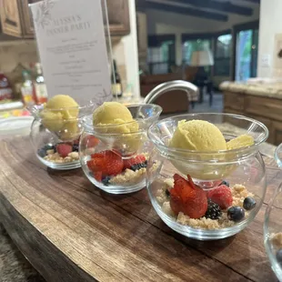 Delicious mango sorbet!! Yummy