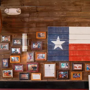 a texas flag on the wall