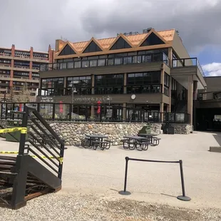 Front area