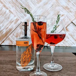 Cranberry Spritz Cocktail kit