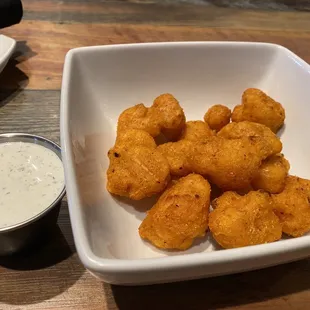 Spicy cauliflower bites