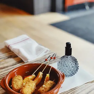 Instagram @aintgotnothingbutbodyfat