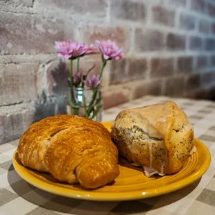 butter croissant