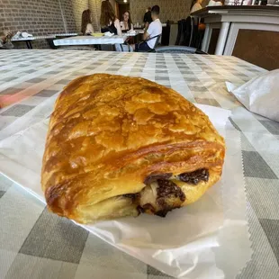 Pain Au Chocolat