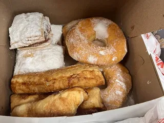 El Cafetal Bakery & Restaurant