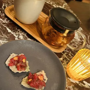 Little surprise snacks brought before dinner