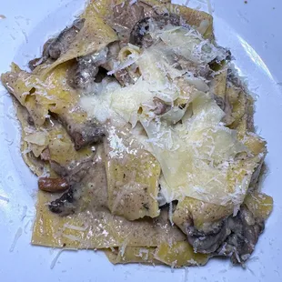 Pappardelle Funghi E Tartufo