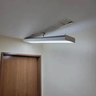 Lovely 2nd floor light.