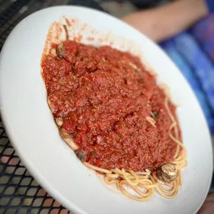 a plate of spaghetti