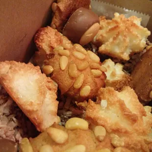 Plenty of deliciousness for the gluten free folks!