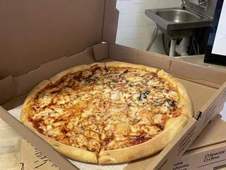 King's Pizza - NY Style