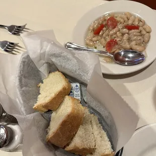 Complementary bread and beans