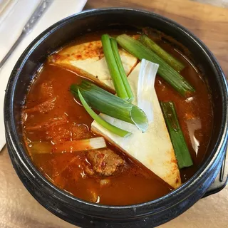 Kimchi Soup