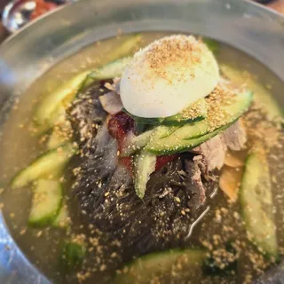 Mul Naengmyeon