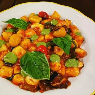 Gnocchi Alla Norma