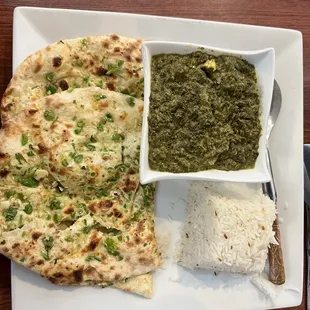 Saag paneer and Coriander Bullet Naan
