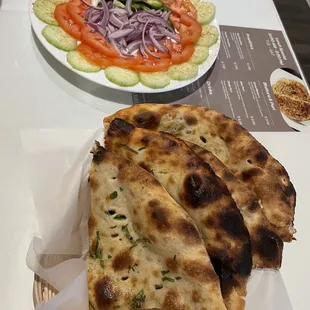 Punjabi Salad, Amritsari Kulcha