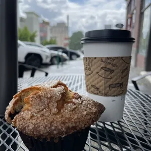 Blueberry muffin and tea to go