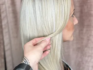 Bloom Salon
