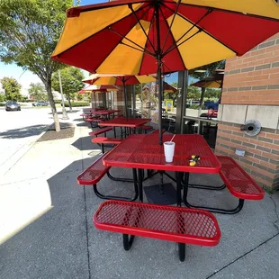 Nice outdoor seating to enjoy your lunch outdoors.