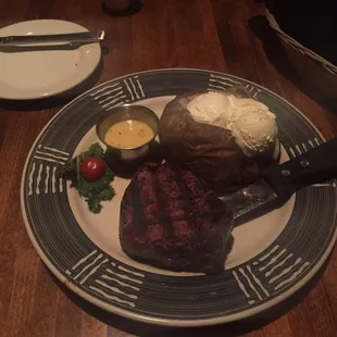 I was pleasantly surprised to find the steak is not over-seasoned and stands well on it's own.