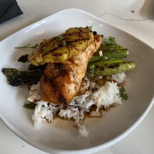 "Special" Teriyaki Salmon, asparagus, pineapple on bed of rice. EXCELLENT