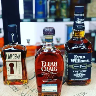 Elijah craig toasted barrel 
Larceny small batch 
Evan williams bourbon