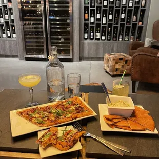 Flatbread pizza and spinach dip