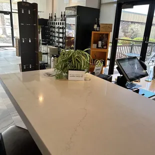 I like the little sign