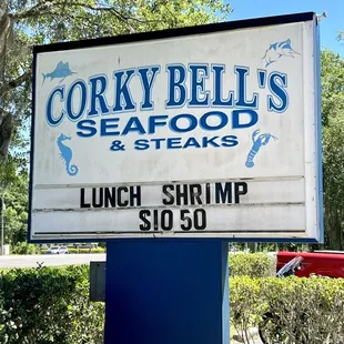 It's been at least 6 months since we were here. Let's go in!  :｡ﾟﾟ ｡ Happy Friday to y (*‿*)u! :｡ﾟﾟ *:｡