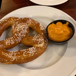Pretzel with cheese