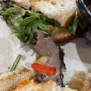 Prime rib sandwich not good.