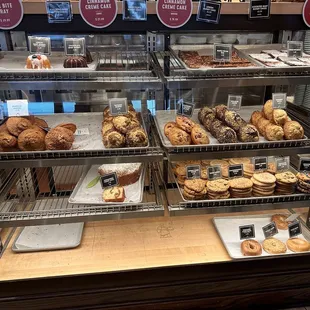 Delicious muffins and cookies!