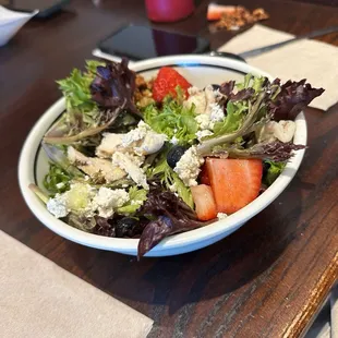 Berry Pecan Salad
